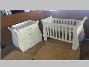 Sleigh Cot Set: Sur 09